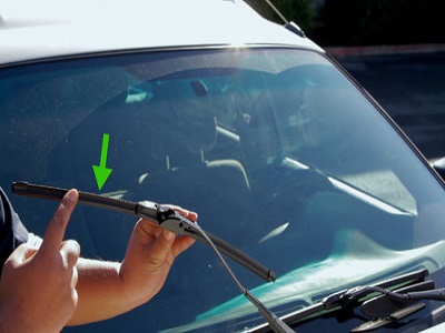 Windshield Wiper Replacement